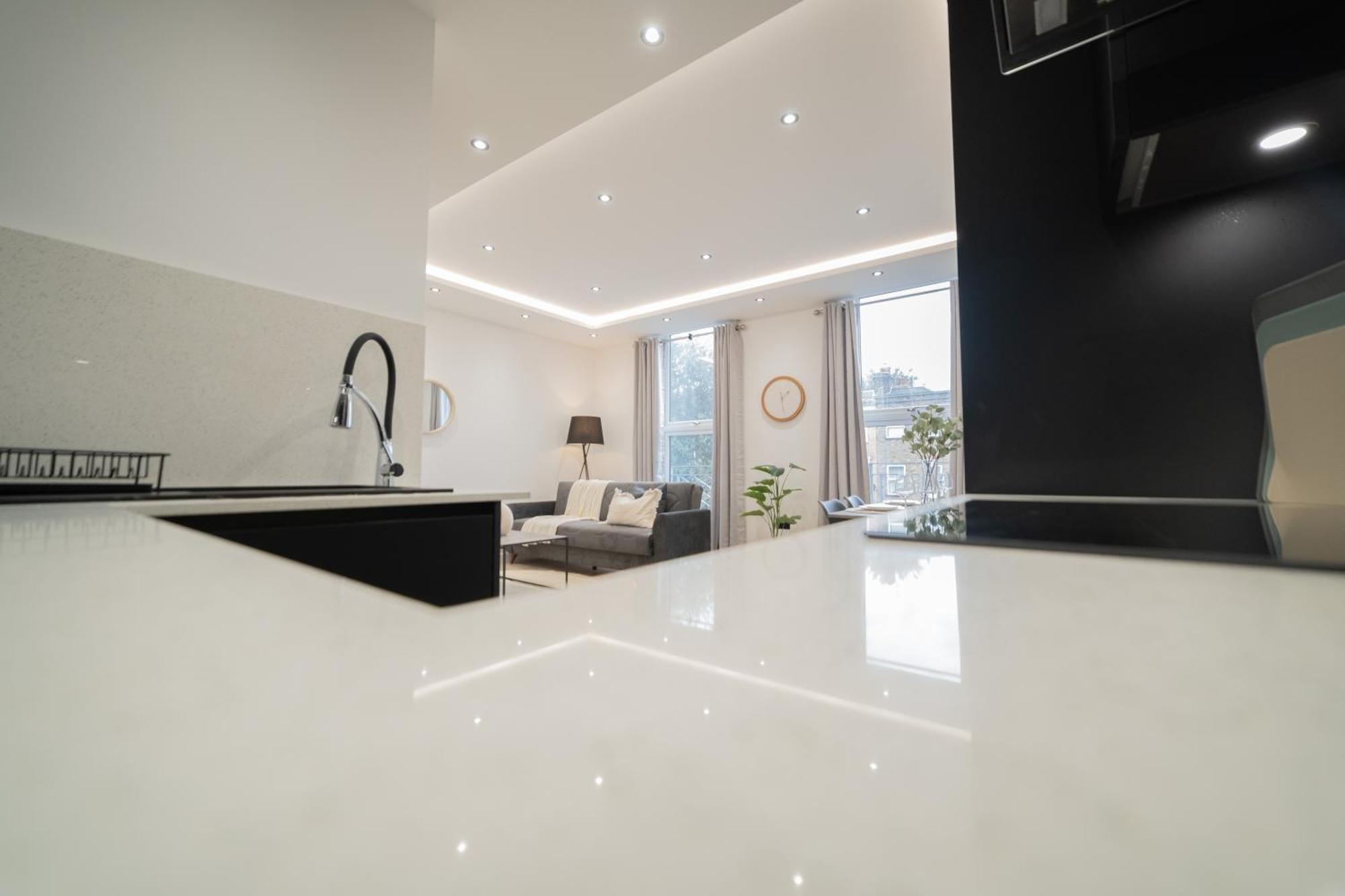 לונדון One And Two Bedroom Apartments Near Holloway Train Station By Belvilla מראה חיצוני תמונה