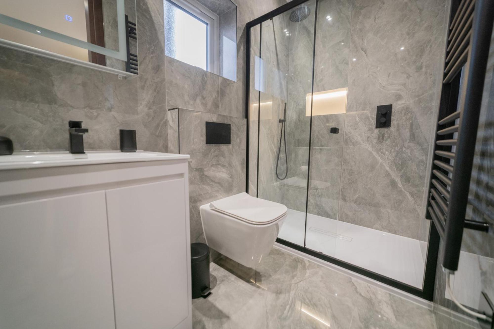 לונדון One And Two Bedroom Apartments Near Holloway Train Station By Belvilla מראה חיצוני תמונה