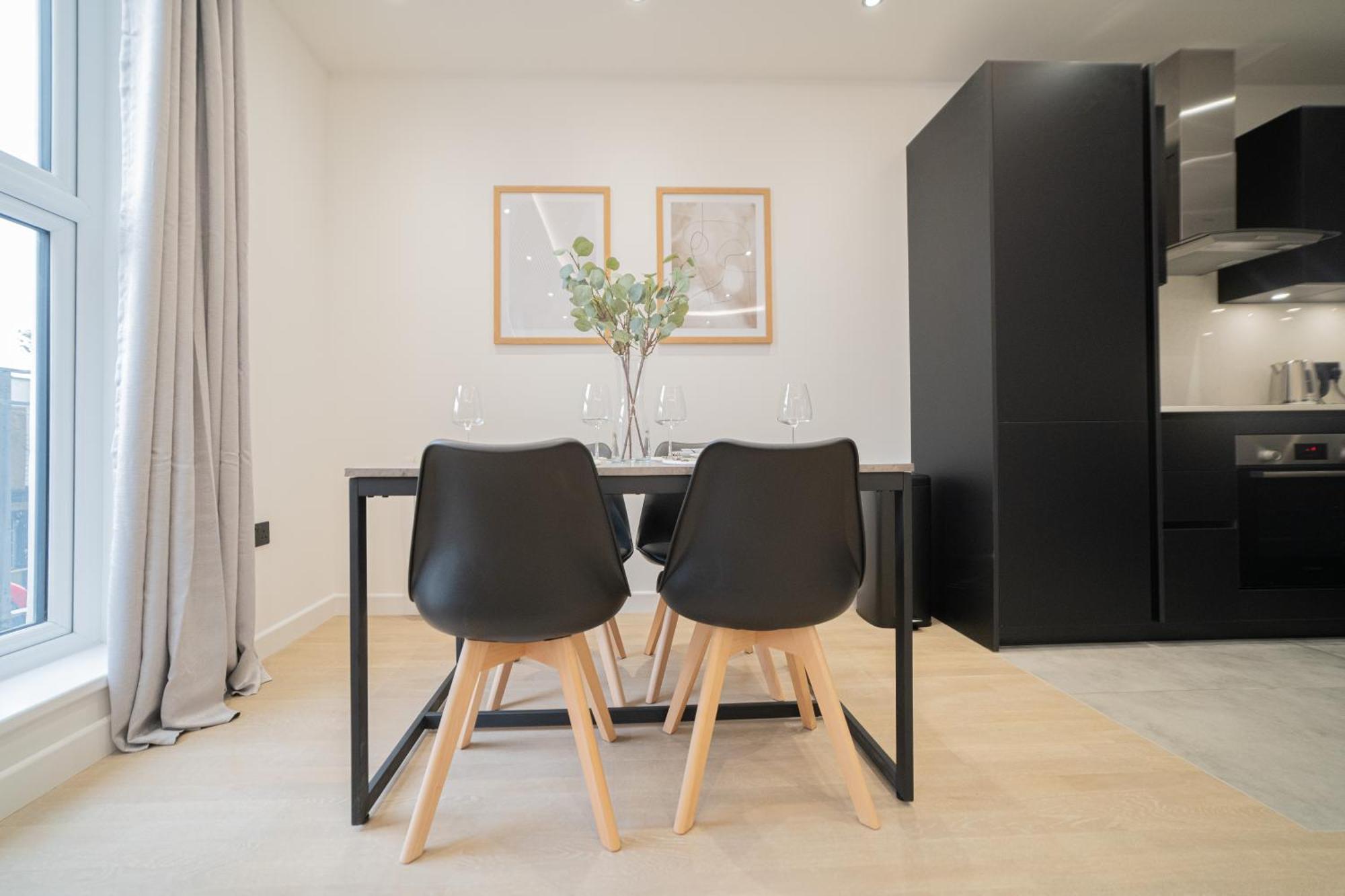 לונדון One And Two Bedroom Apartments Near Holloway Train Station By Belvilla מראה חיצוני תמונה