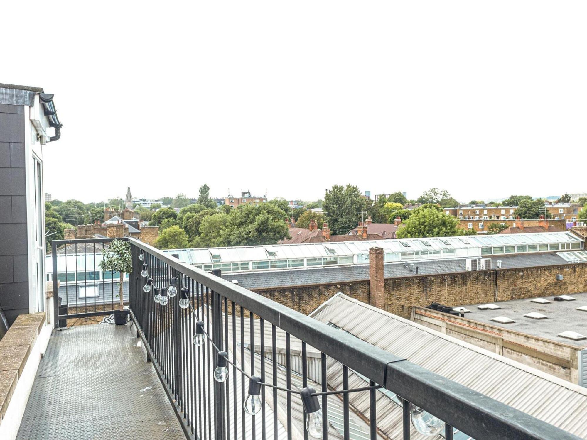 לונדון One And Two Bedroom Apartments Near Holloway Train Station By Belvilla מראה חיצוני תמונה