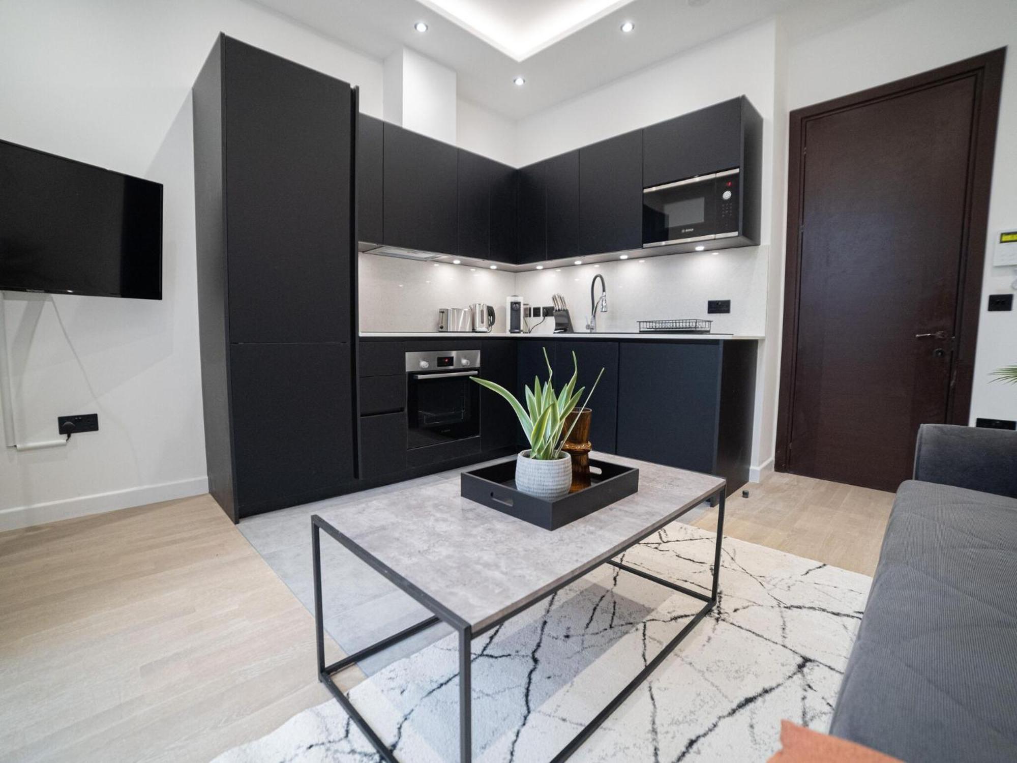 לונדון One And Two Bedroom Apartments Near Holloway Train Station By Belvilla מראה חיצוני תמונה
